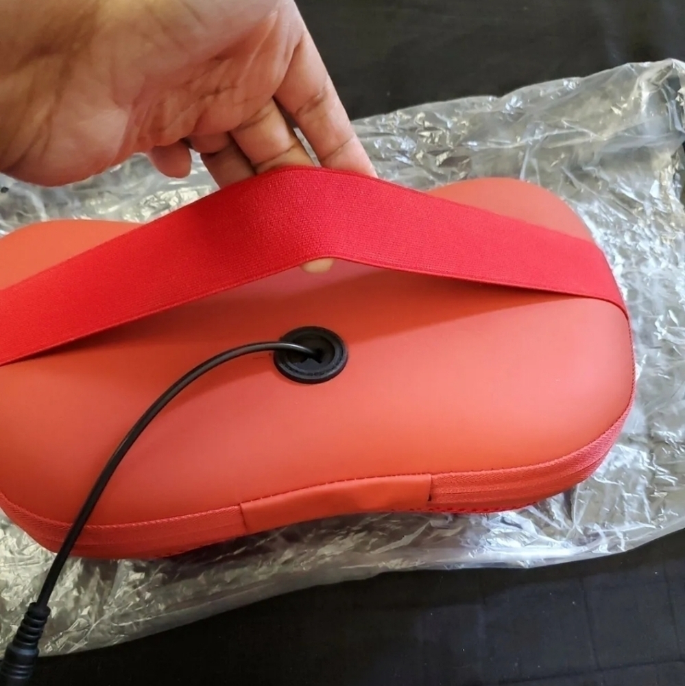 Premium Trakk Shiatsu Car & Home Massager with Heat, New in box - Picture 5 of 7